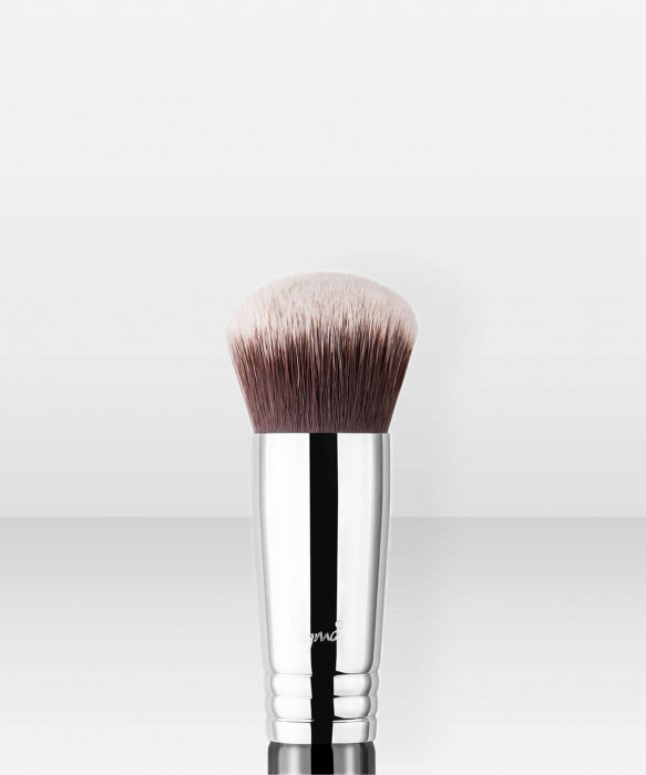 Sigma Beauty F82  Round Kabuki™ Brush meikkivoidesivellin